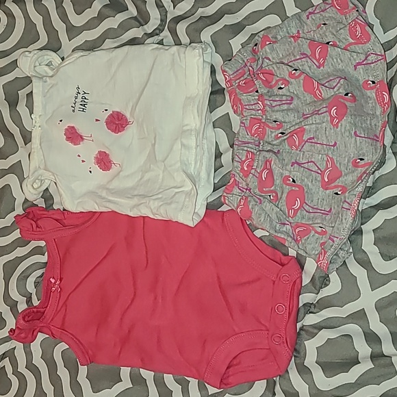 Newborn Summer Outfit - Picture 2 of 4